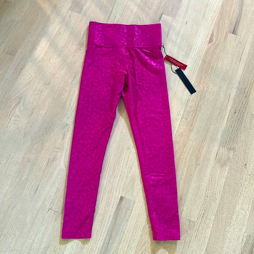 Carbon38 Takara Shine Leopard Leggings in Magenta